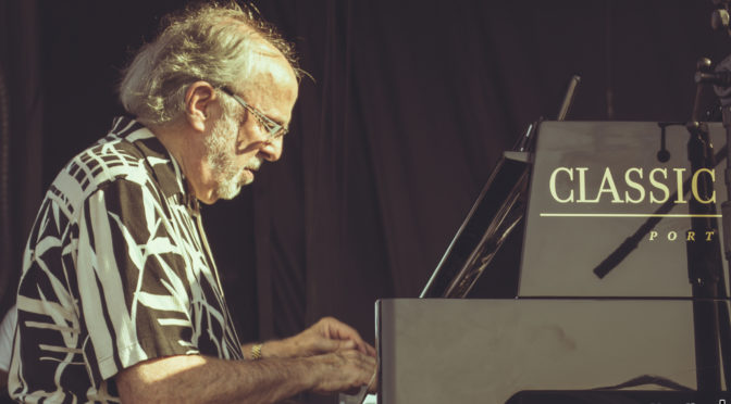Pic of the Day: Bob James of Fourplay