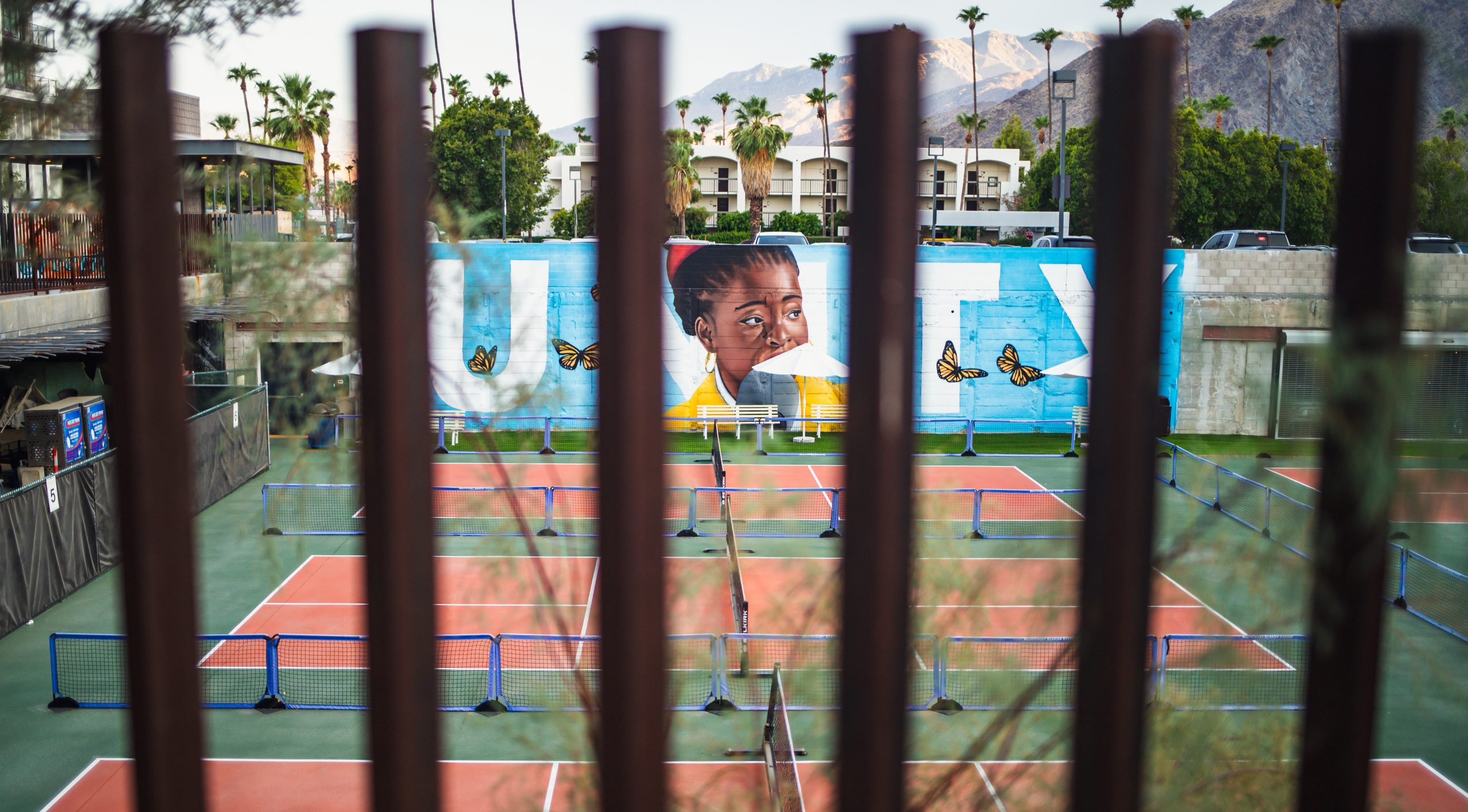 Palm Springs Villagefest // Palm Springs, CA [Street Photography]