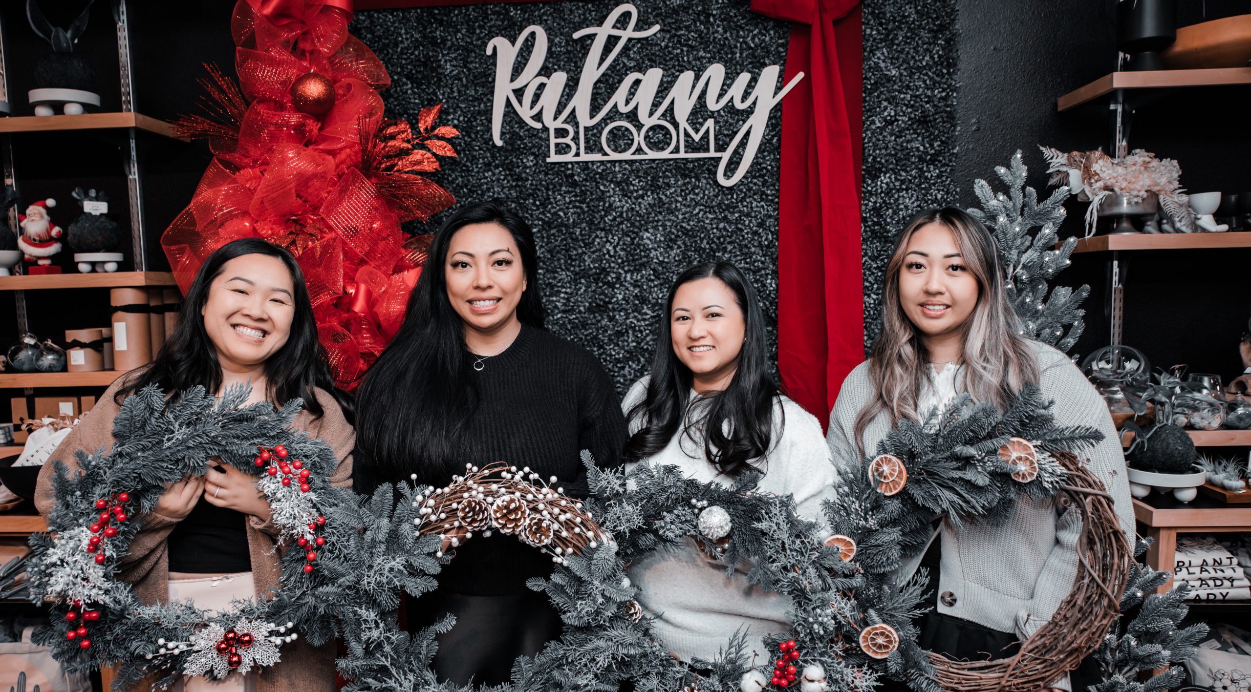 Ratany Bloom Wreath Workshop [Photography]