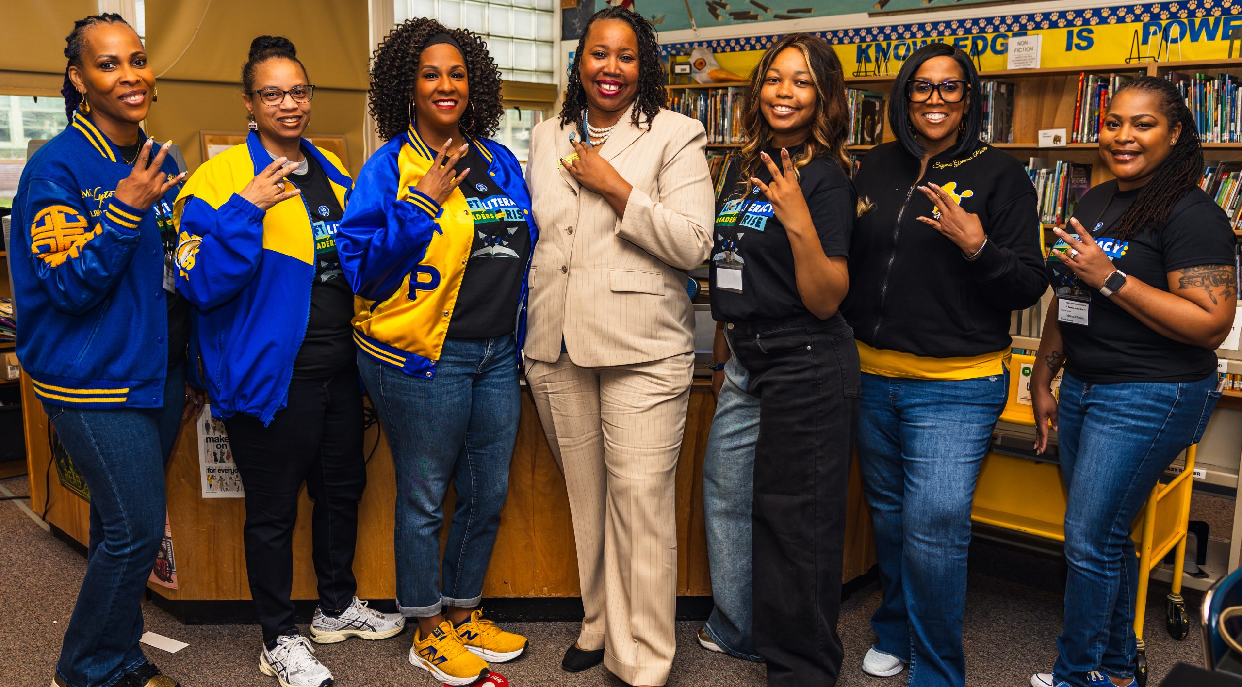 Sigma Gamma Rho Sorority, Inc. Volunteer at Peninsula Elementary School [Photography]